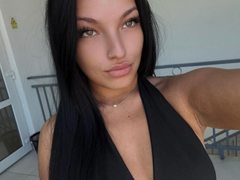 JessaRay - female with black hair and  big tits webcam at ImLive