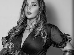 EvilDomQueen - female with brown hair and  big tits webcam at LiveJasmin