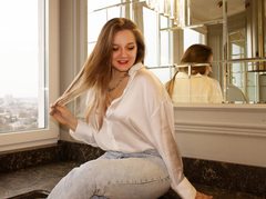 JessyBlanc - blond female with  small tits webcam at LiveJasmin