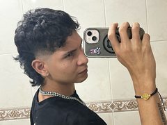 jhojan_twink from ImLive