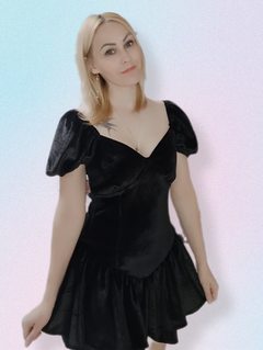 JoeMiamoon - female with red hair and  small tits webcam at xLoveCam