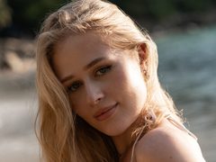 Juliajaee from ImLive