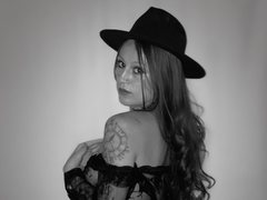 Julietha_White - blond female with  small tits webcam at ImLive