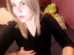 JustKarina from ImLive