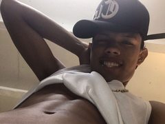 JuanmHata - male webcam at xLoveCam