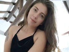 juliethlovelyyx from ImLive