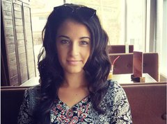 Karinabrunette from ImLive