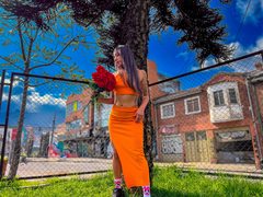 KathyJoyce - female with brown hair and  small tits webcam at ImLive