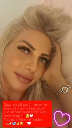 KayaWallker - blond female webcam at LiveJasmin