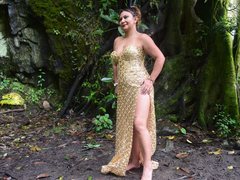 KeiraQuinn77 - blond female with  big tits webcam at ImLive