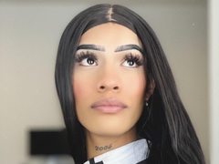 KeishaSexyBrood - shemale webcam at xLoveCam