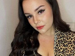 KendalThomso - female with black hair and  big tits webcam at LiveJasmin