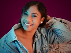 KimberlyLanee - female with black hair and  small tits webcam at ImLive