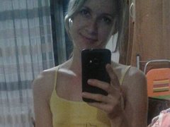 KissSweetGirlll - blond female with  small tits webcam at ImLive