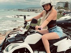 KittyHumpsX from ImLive