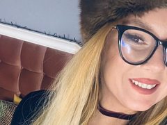 KittyHumpsX - blond female with  big tits webcam at ImLive