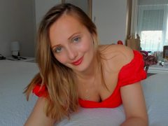 KittyKath - female with brown hair webcam at ImLive