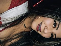 Kitty_Whore25 from ImLive