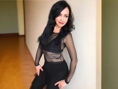 RoxolanaDrim - female with black hair and  small tits webcam at ImLive