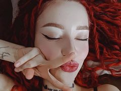 KristenRedd - female webcam at ImLive