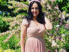 Ksena_Diamond - female with brown hair and  big tits webcam at ImLive