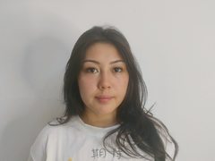 KuroRen - female with black hair and  small tits webcam at ImLive