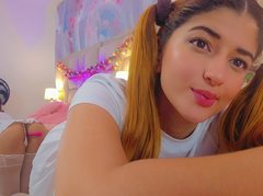 SophiaJon - female with black hair webcam at LiveJasmin