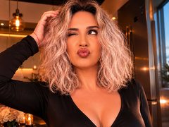 LaylaBlake - female with black hair and  big tits webcam at LiveJasmin