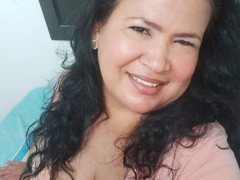 laurafengs - female webcam at ImLive