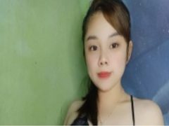 LeeLove999 - female webcam at ImLive