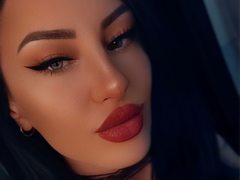 Lettyloveee1 - female with black hair webcam at ImLive