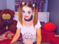 LexiKiss - female with brown hair webcam at ImLive