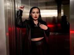 LexyClaires - female with brown hair and  big tits webcam at ImLive