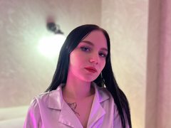 Leyla_Starky from ImLive