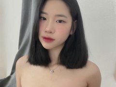 Liiana21 from ImLive