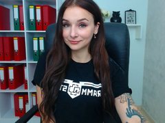 LilFleur - female with red hair webcam at LiveJasmin