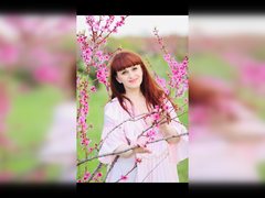 LillianSunny - female with red hair and  small tits webcam at ImLive