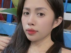 LilyChuppy1 from ImLive