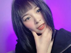 Linamin - female with black hair webcam at ImLive