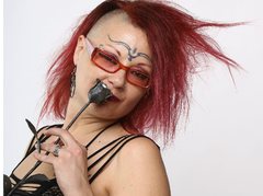MrsDaemon - female with black hair and  small tits webcam at LiveJasmin