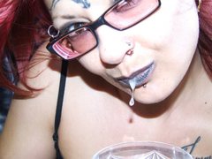 MrsDaemon - female with black hair and  small tits webcam at LiveJasmin