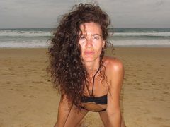 LisaAspasia - female with brown hair and  small tits webcam at ImLive