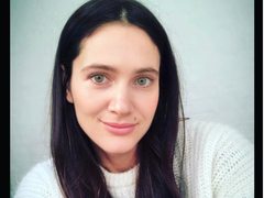 LisaAspasia - female with brown hair and  small tits webcam at ImLive