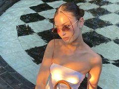 LissieVibes - female with brown hair webcam at LiveJasmin