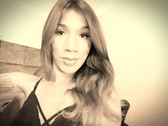 DOLCENOIR - shemale with black hair and  small tits webcam at ImLive