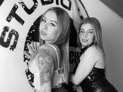 LizaAndCharlottt - female with  big tits webcam at ImLive