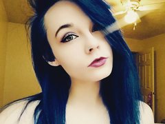 Lizzeth666 - blond female webcam at ImLive