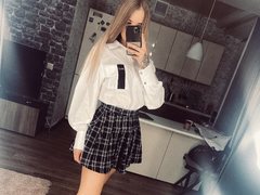 LOLA_LEWIS - blond female with  big tits webcam at ImLive