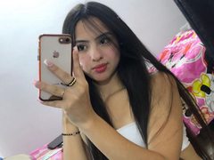 LolaPatersonn from ImLive