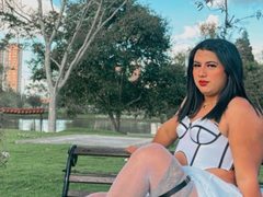 LolaOberle - shemale with black hair and  small tits webcam at xLoveCam